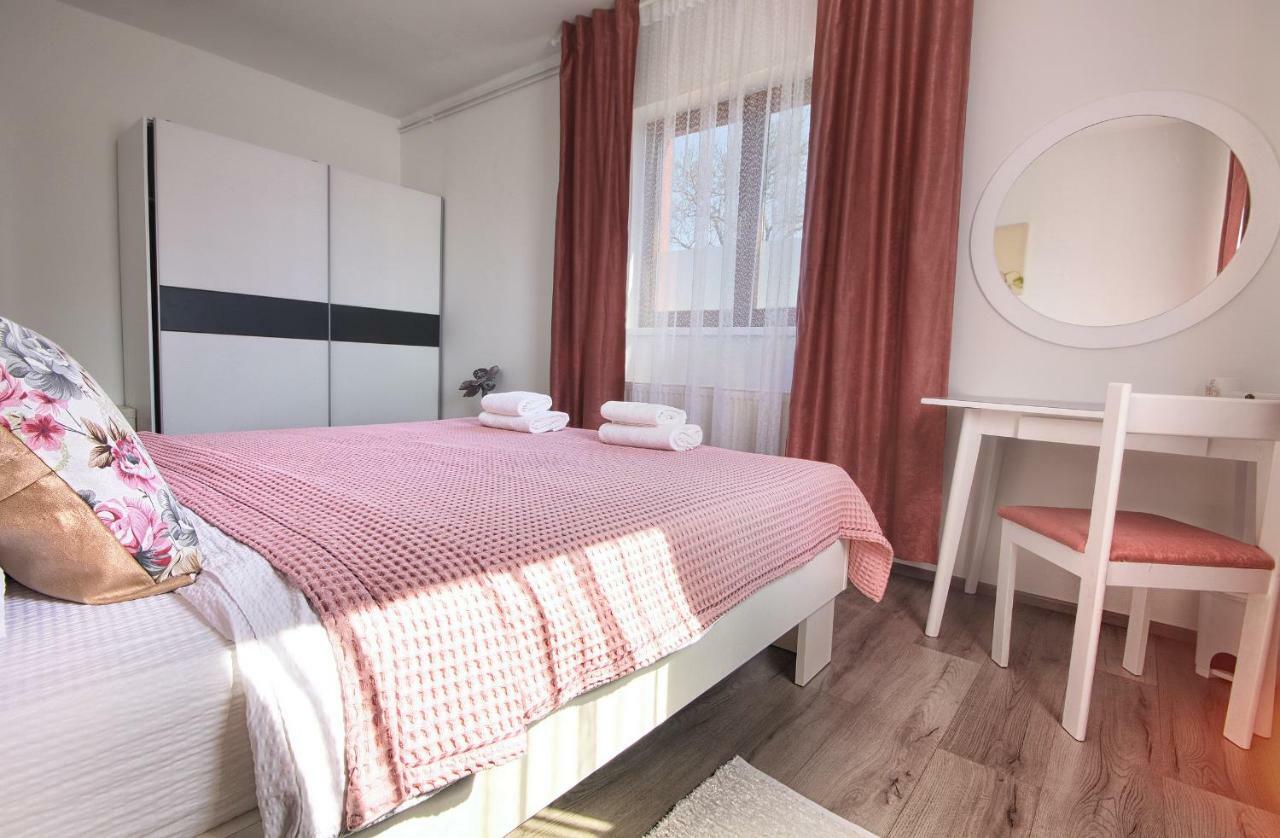 Filip Apartment Rakovica Exterior photo