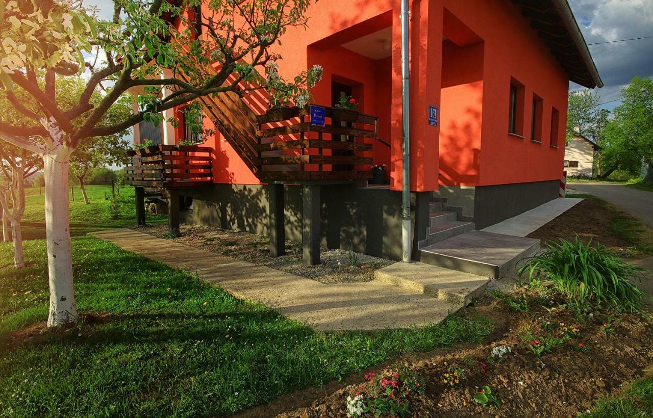 Filip Apartment Rakovica Exterior photo